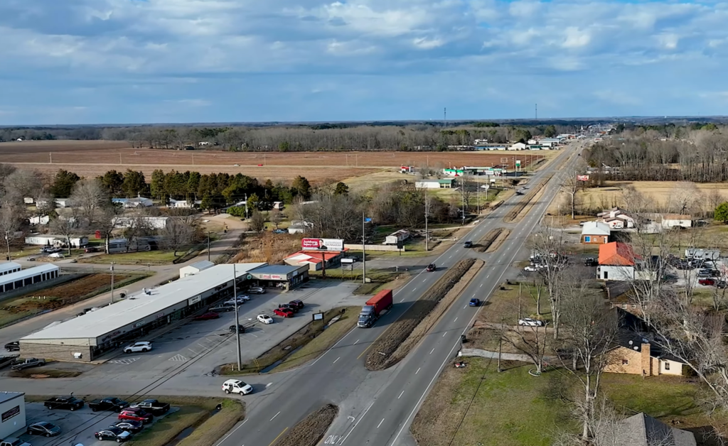 Highway 231/431 business corridor in Hazel Green, Alabama